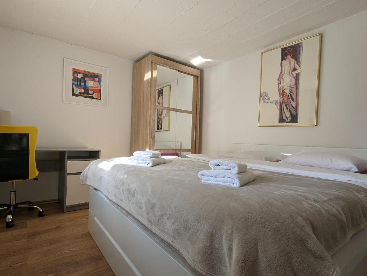 Twin-Magnolias Condo With Garden, Parking & Ev Station 자그레브 외부 사진