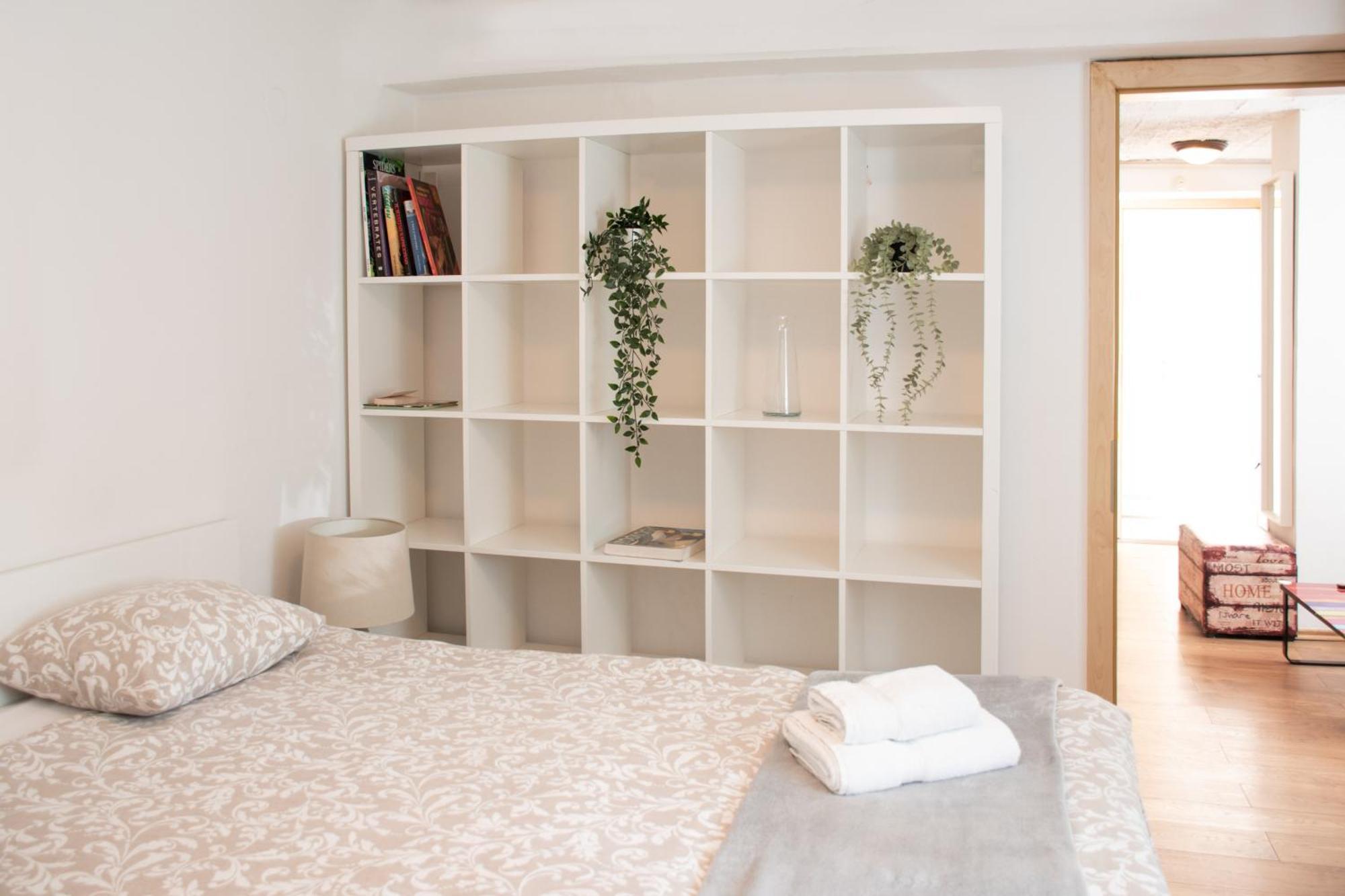Twin-Magnolias Condo With Garden, Parking & Ev Station 자그레브 외부 사진